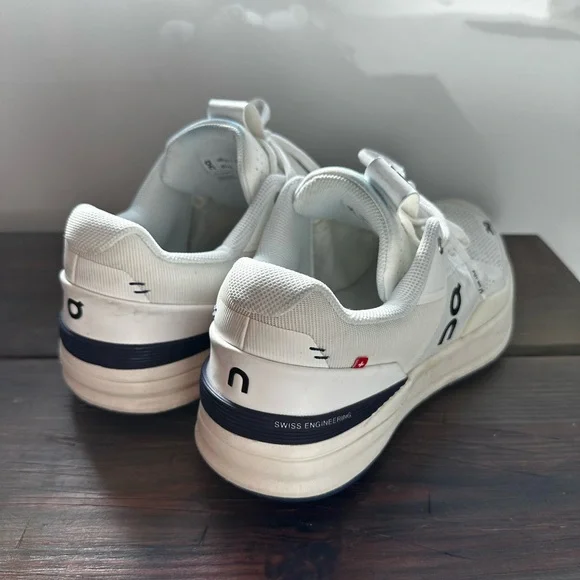 On Running On Cloud Roger’s white and acai. Us Men’s 11 - Picture 8 of 10